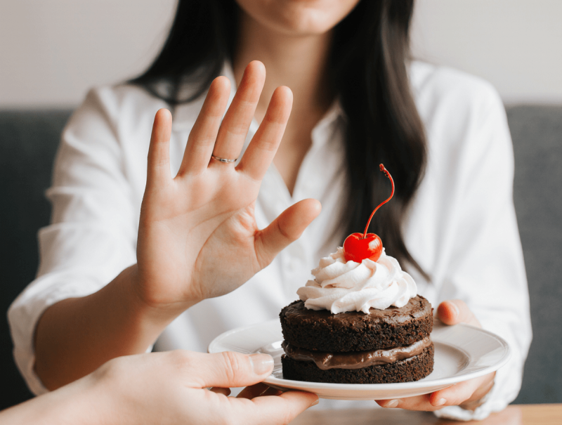 Как перестать есть сладкое и мучное